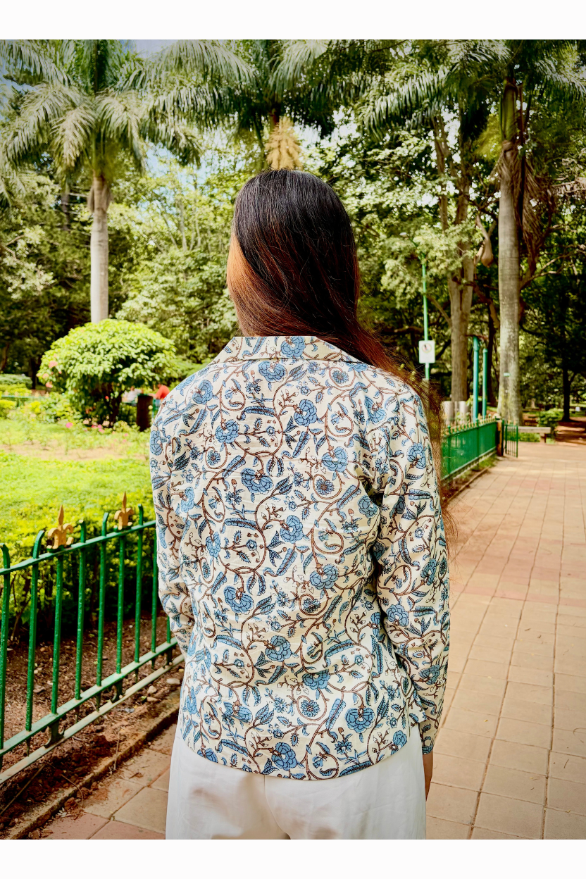 SHREADS Floral Print V-Neck Full-Sleeve Top